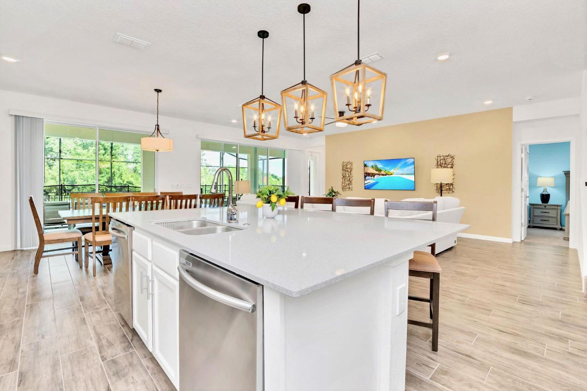 Stunning 9Br Home - Family Resort With Private Pool, Hot Tub, Games Room And Bbq! 基西米 外观 照片